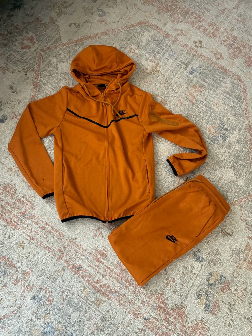NWOT- Nike Tech Men’s Size Small - Orange Zip Hoodie & Joggers - Unisex